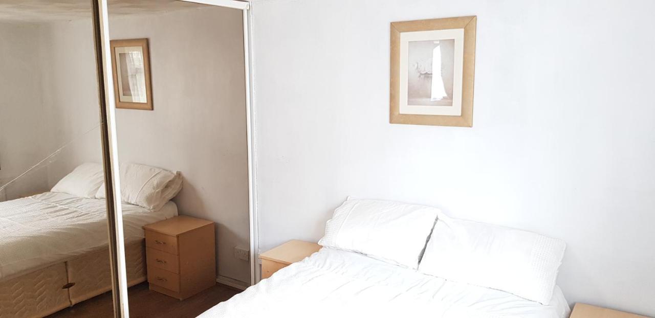 61 Baker Street Apartamento Luton  Exterior foto